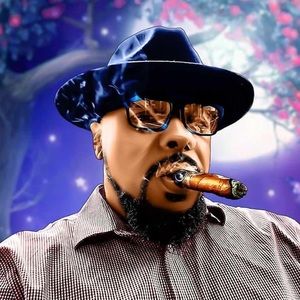 Meet your Posher, Adrian